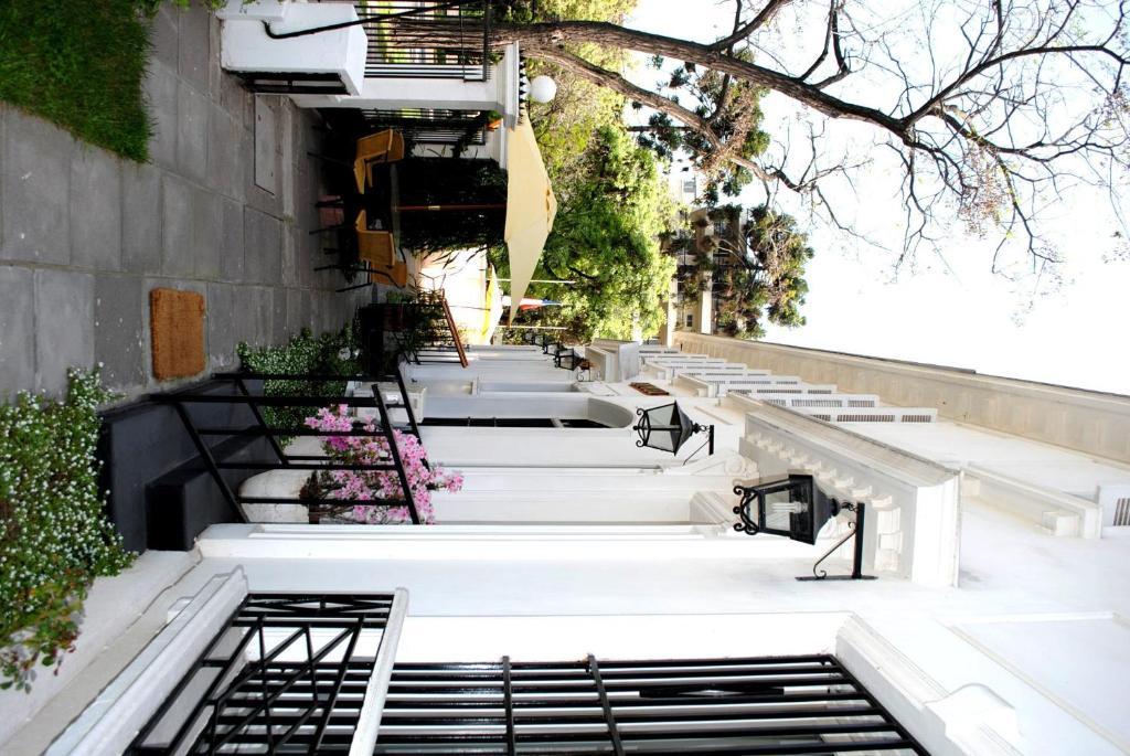 Hotel Las Hortensias Santiago Exterior photo